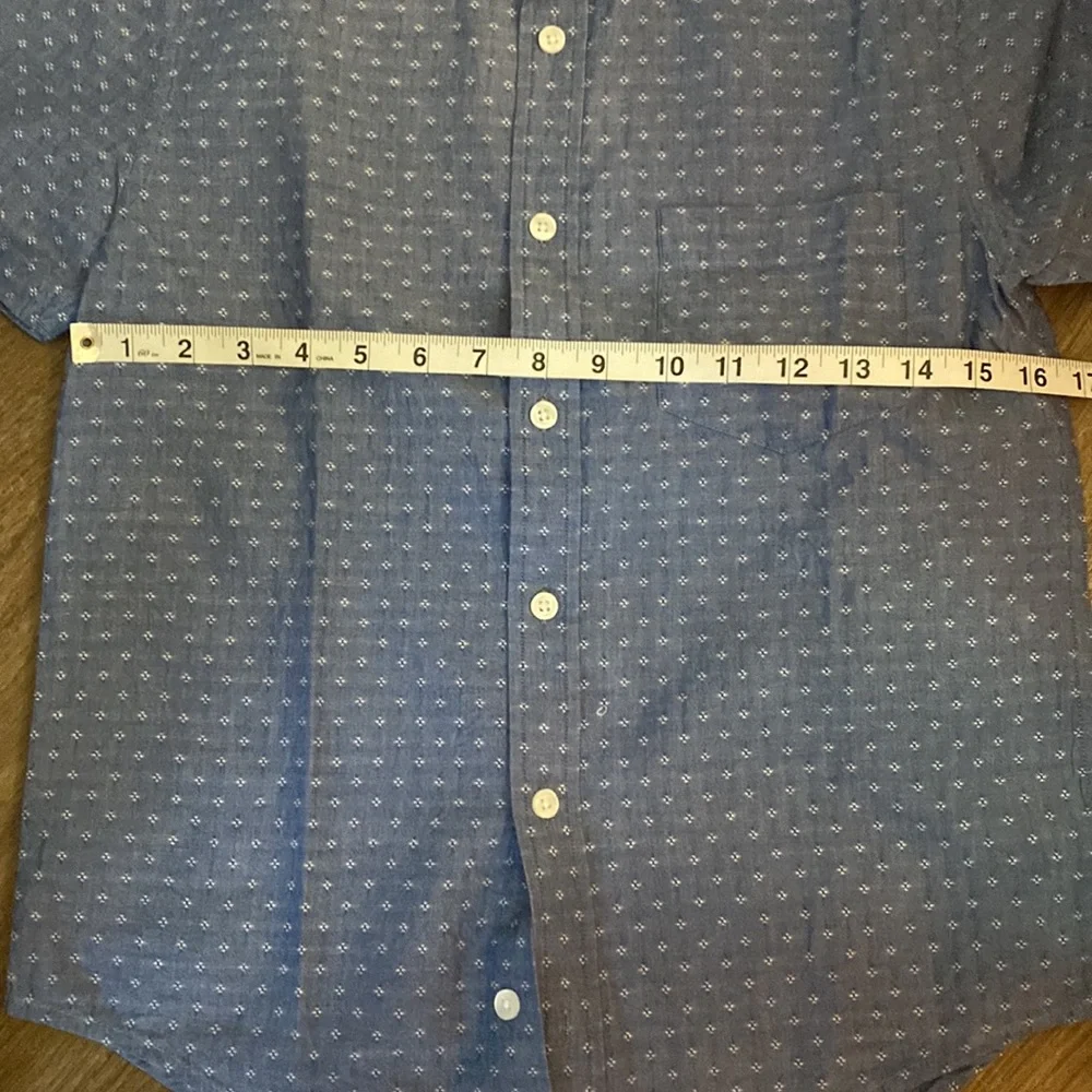 🥭 (4 for $15)Top man Button Down Boys - Picture 5 of 9